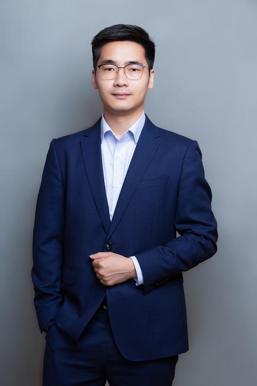 杨荣鑑 执行创意总监
